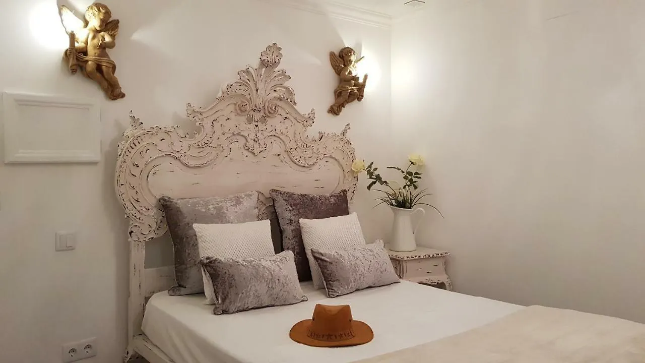 Charming Apartment II Historical Center Lisboa