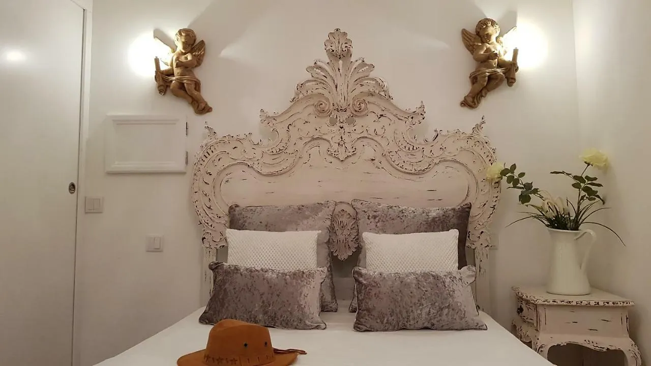 Charming Apartment II Historical Center Lisbon