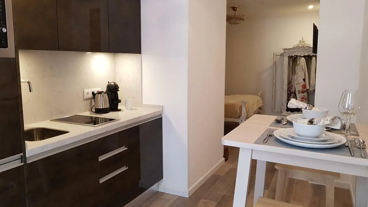 Charming Apartment II Historical Center Lisbon