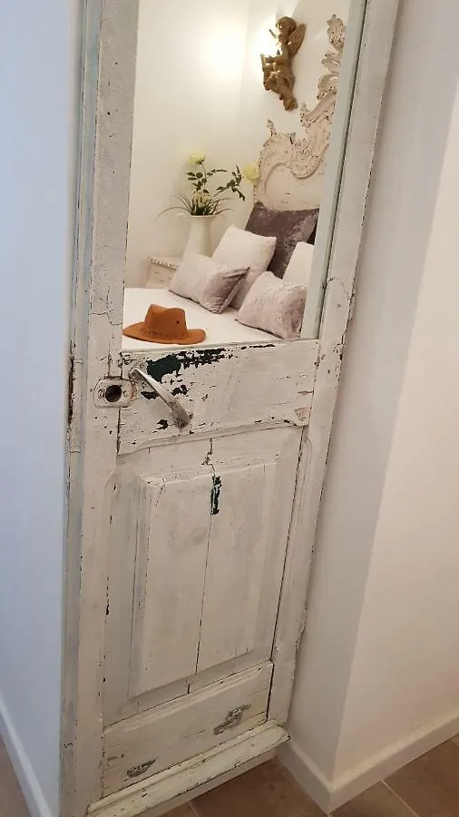 Charming Apartment II Historical Center Lisbon