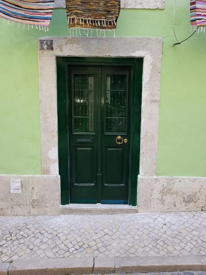 Charming Apartment II Historical Center Lisbon